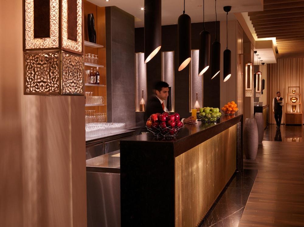 Four Seasons Hotel Riyadh Exteriör bild